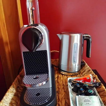 A La Moncorgerie * La Josserie